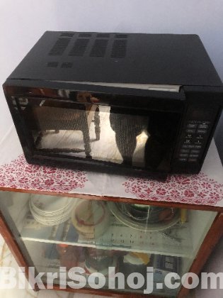 Shimizu Microwave Oven